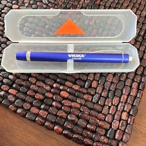 Pen light Vioxx RARE Collectible Doctor Dentist Pharmacist Practitioner